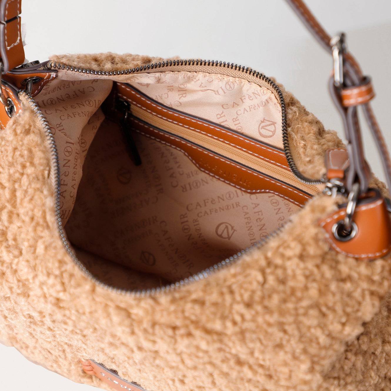 Soft shoulder bag CafèNoir woman camel eco-fur