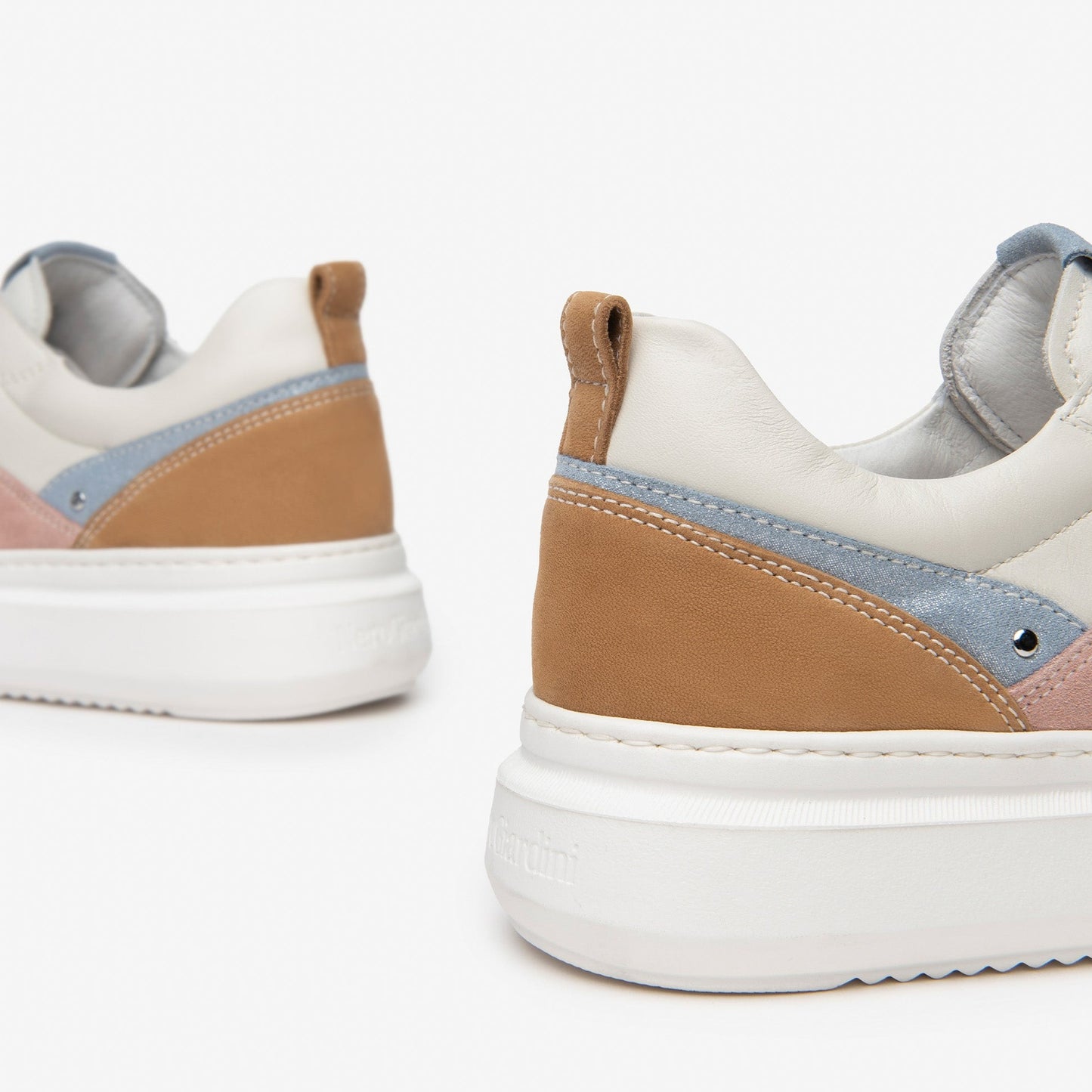 Sneakers NeroGiardini donna pelle bianco inserti camoscio peonia