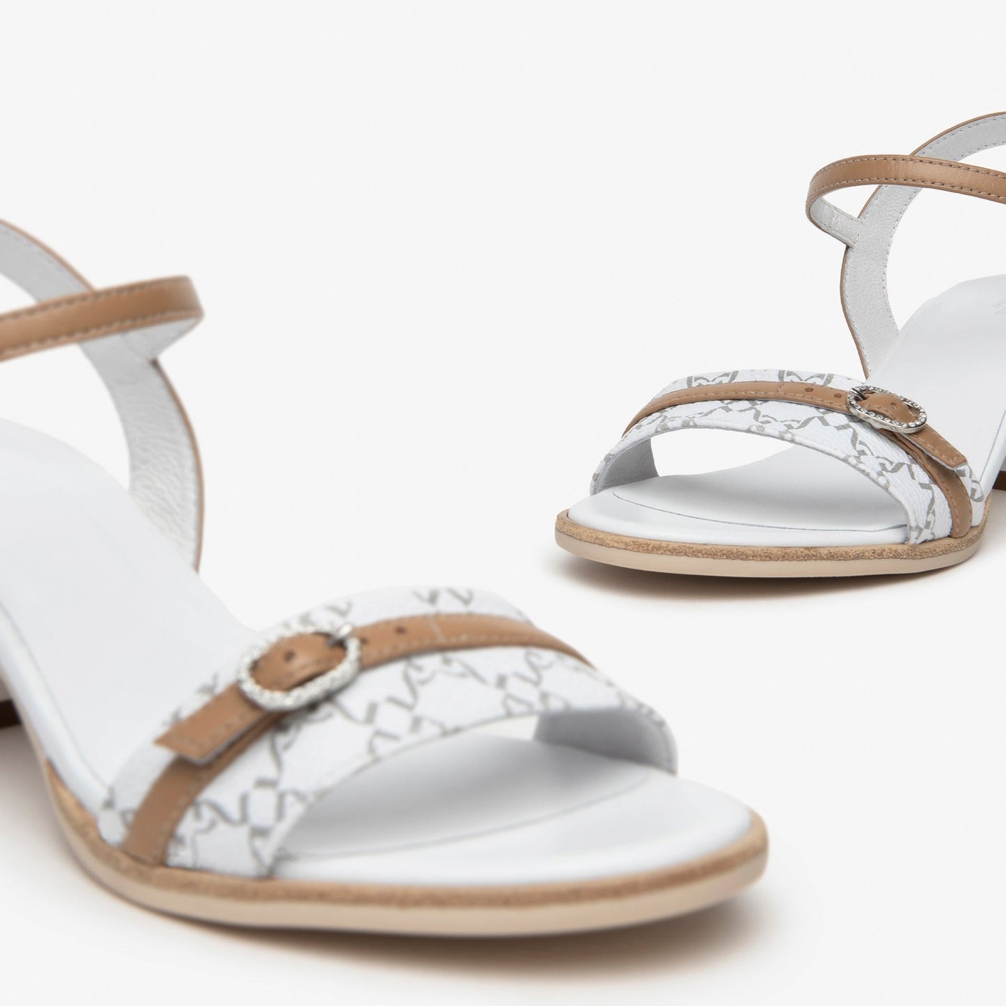 Sandals NeroGiardini women white leather nappa inserts heel