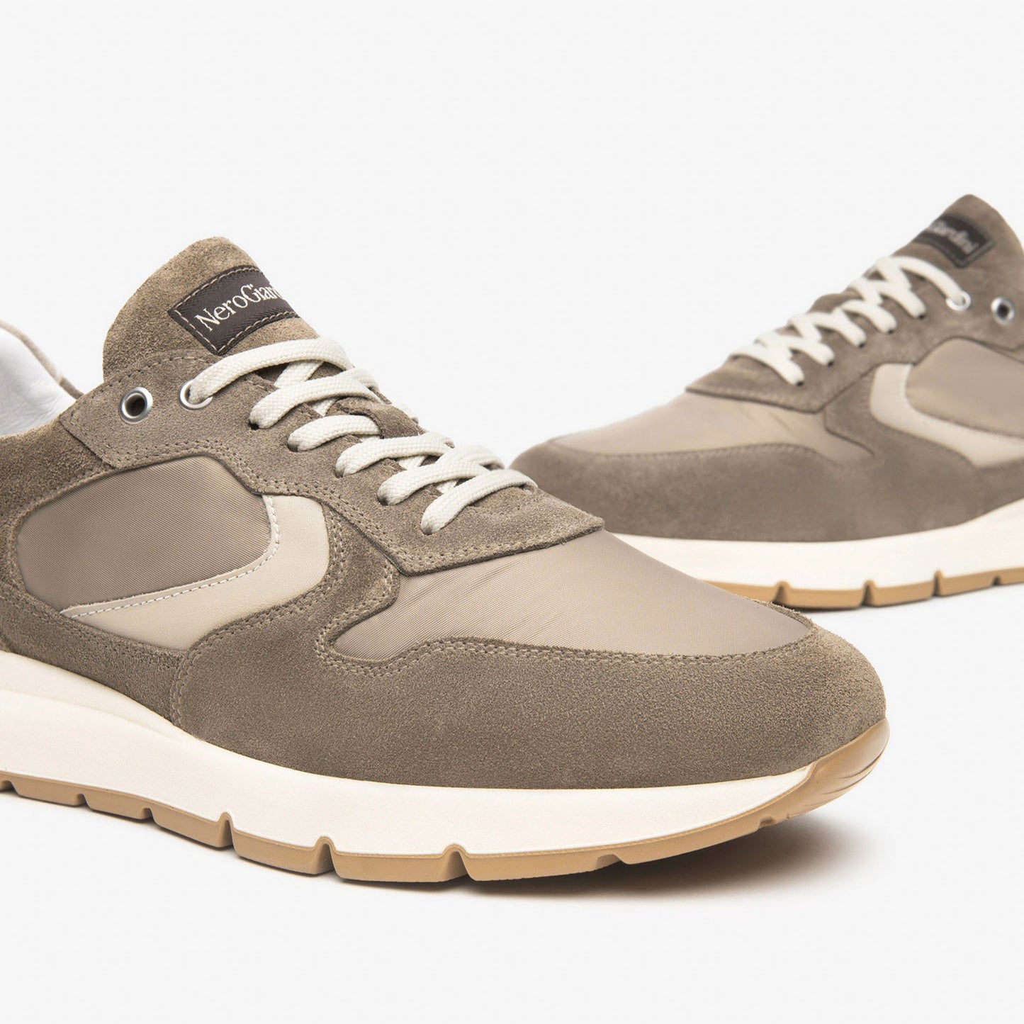 Sneakers NeroGiardini uomo camoscio beige