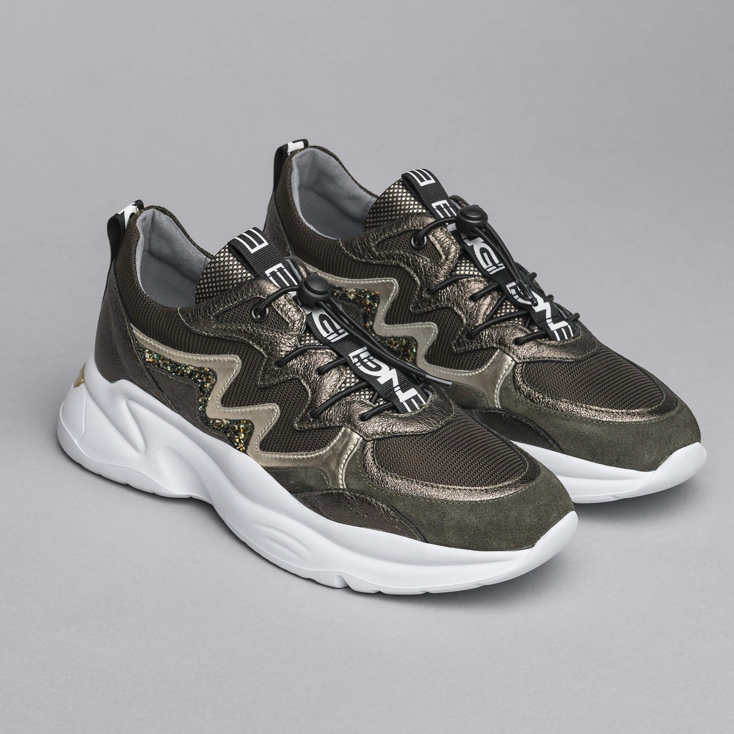 Sneakers NeroGiardini donna verde elastico