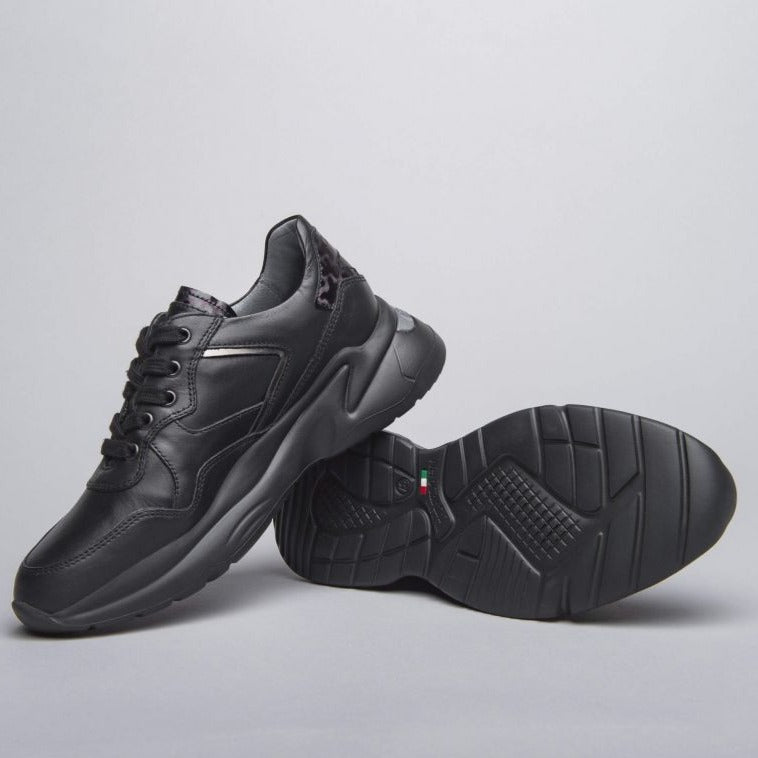 Sneakers NeroGiardini donna pelle nero animalier borchie