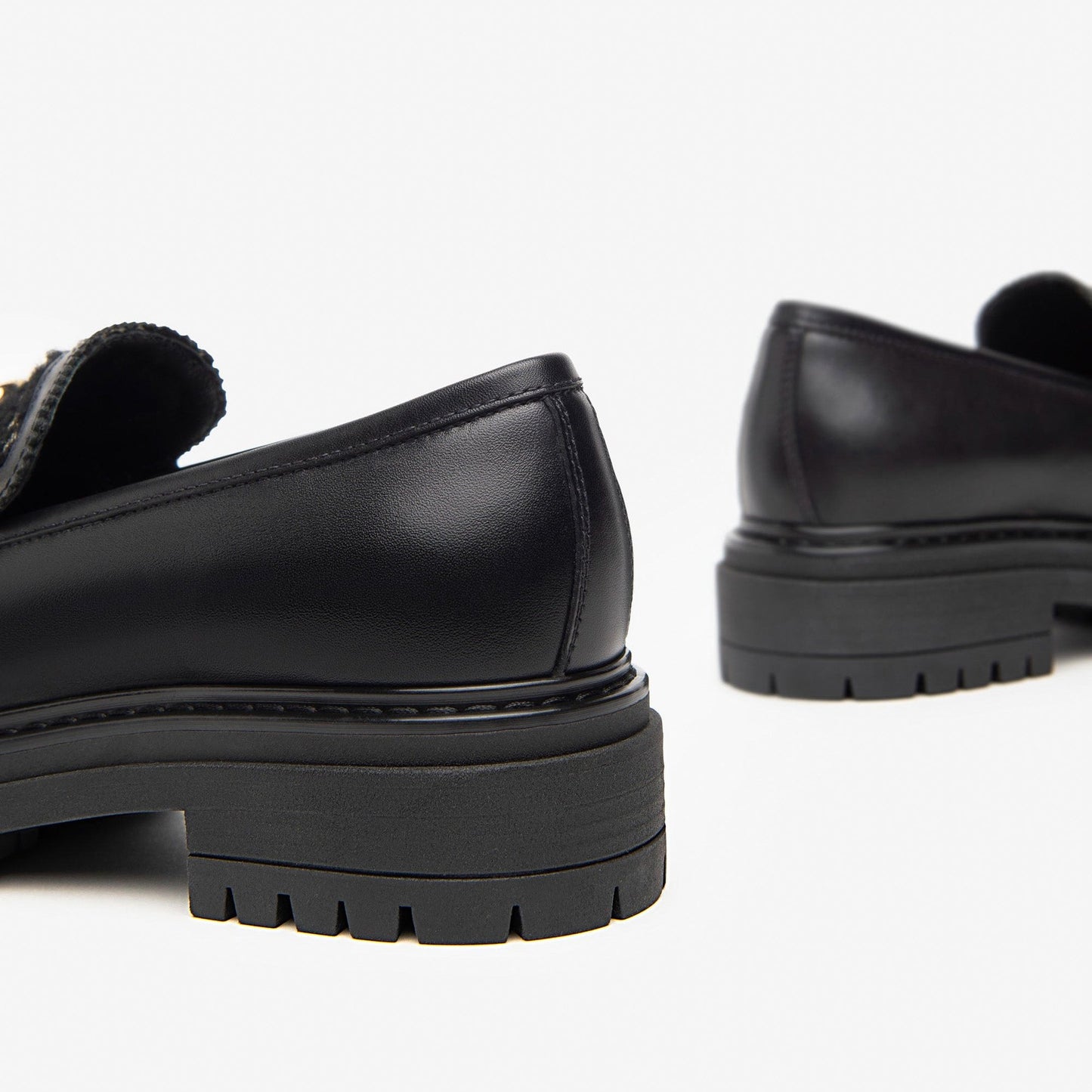 Loafers NeroGiardini woman black leather boucle inserts