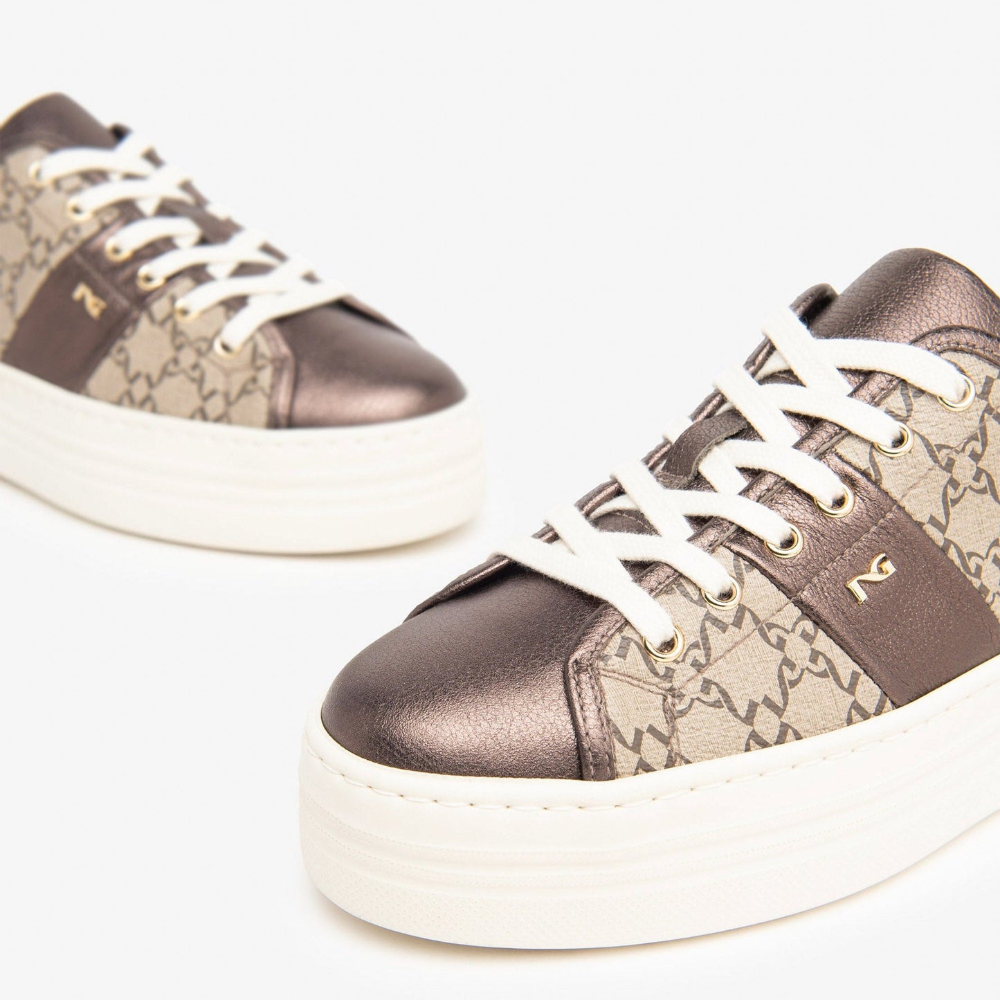Sneakers NeroGiardini donna pelle testa di moro suola platform