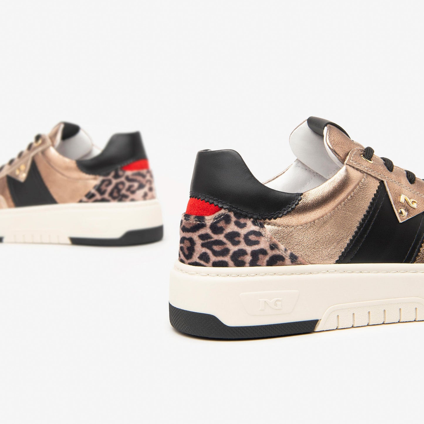 Sneakers NeroGiardini donna pelle platino inserti animalier
