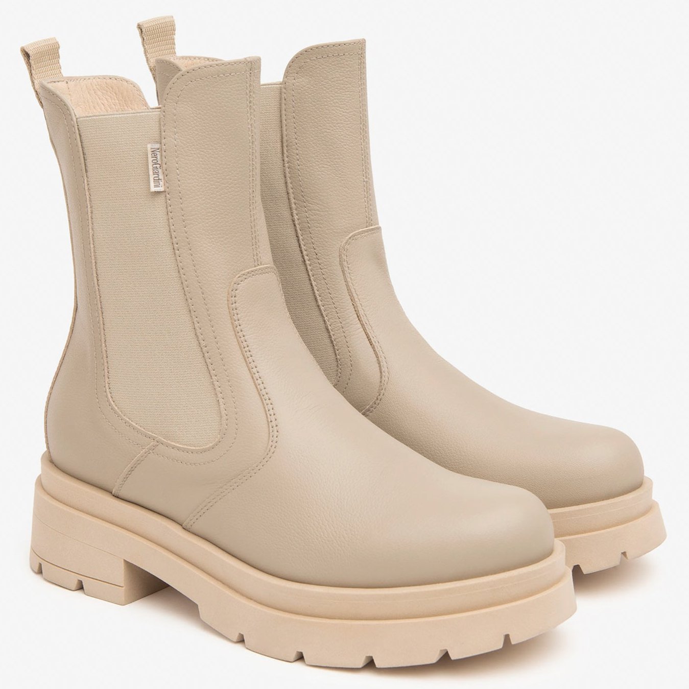 Chelsea boots NeroGiardini woman beige leather