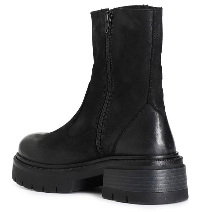 Ankle boots CafèNoir woman black leather maxi zip insert