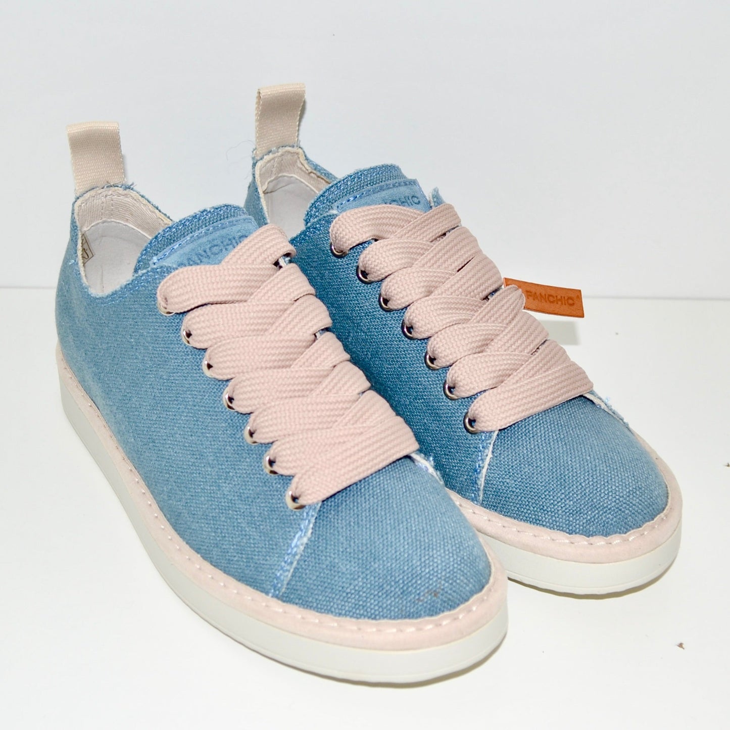 Sneakers Panchic woman blue linen