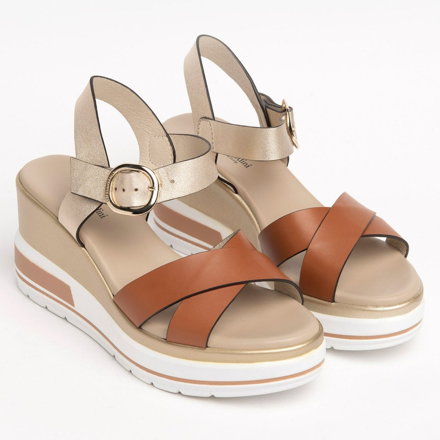 Sandali NeroGiardini donna pelle cognac e oro zeppa
