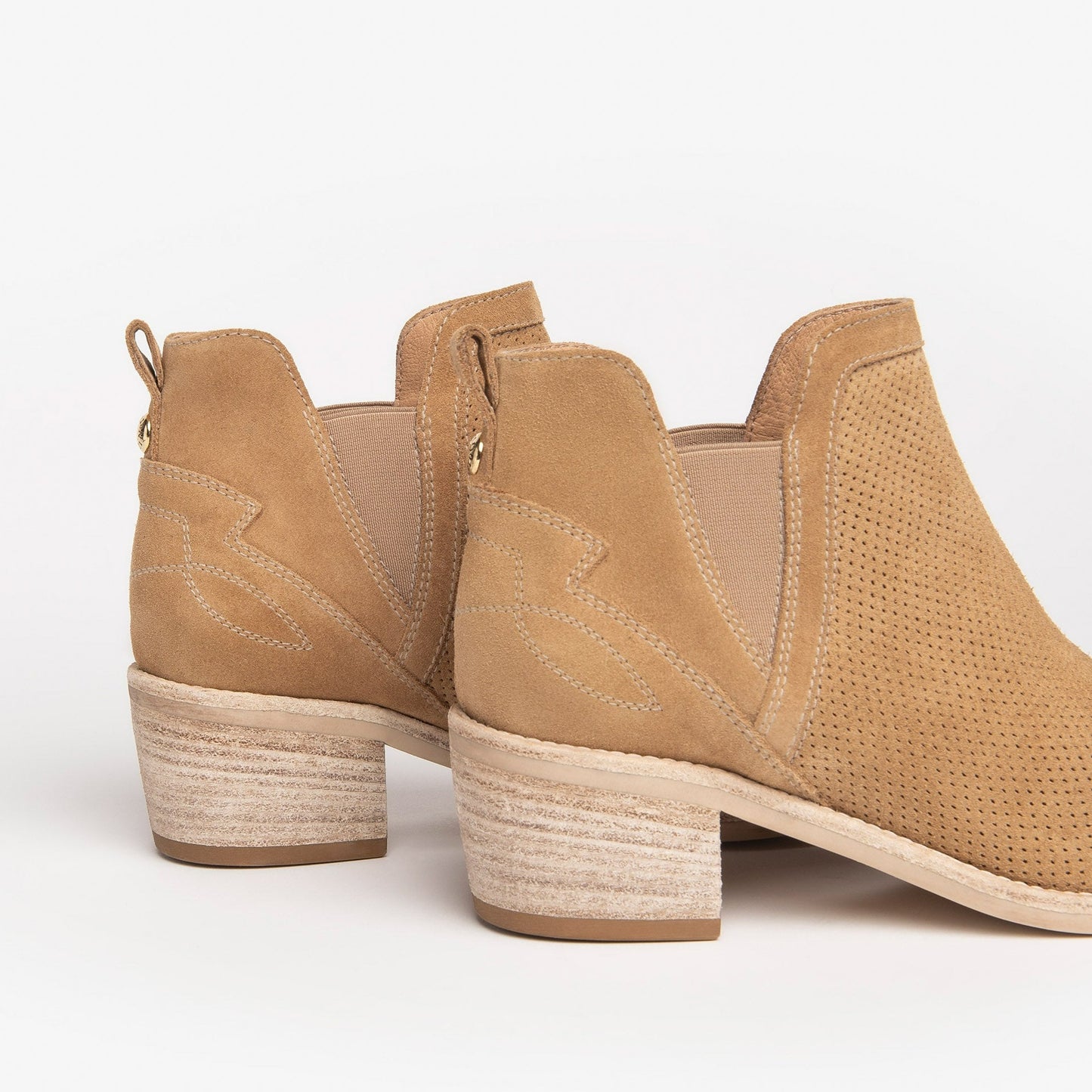 Ankle boots NeroGiardini woman amber suede