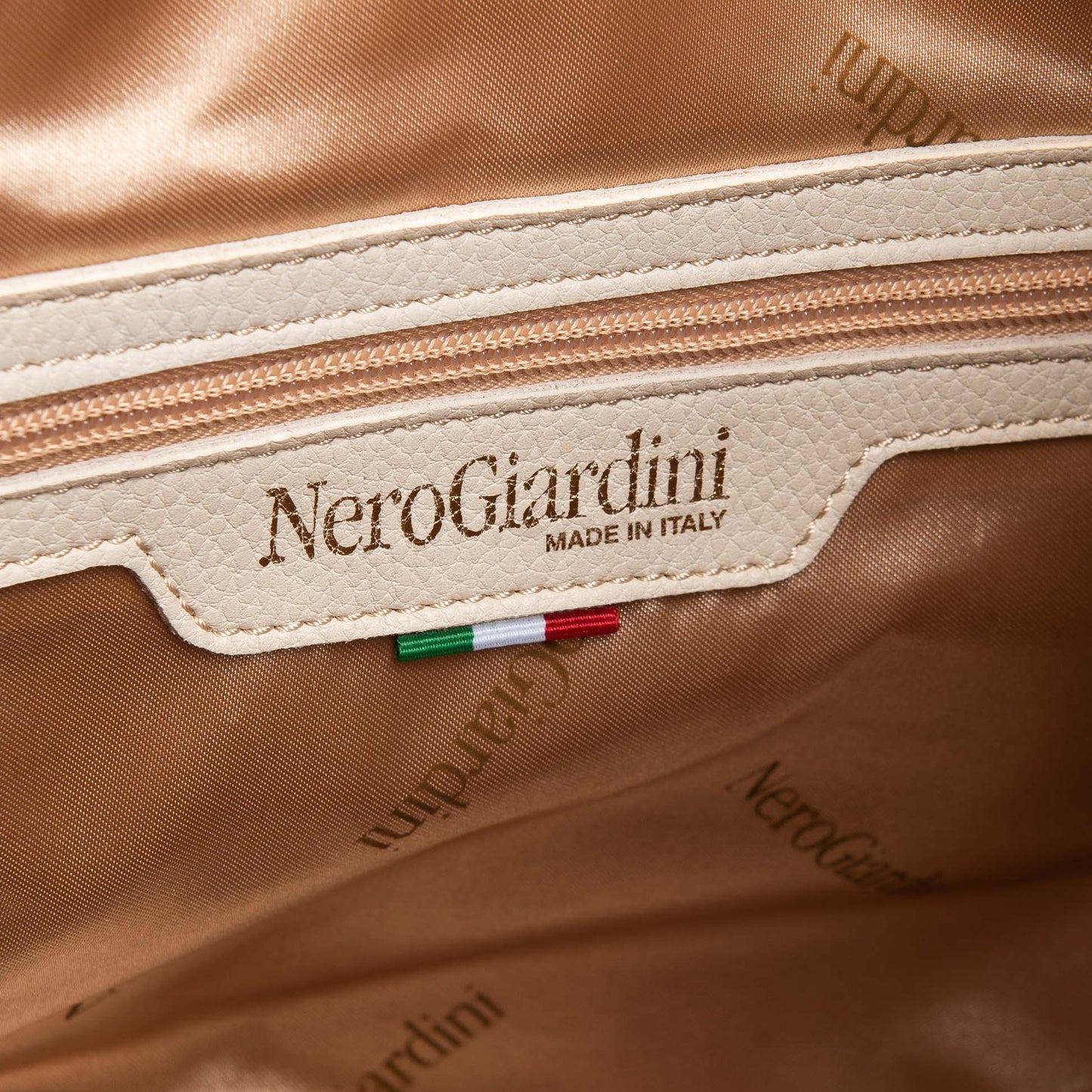 Medium Bag NeroGiardini beige