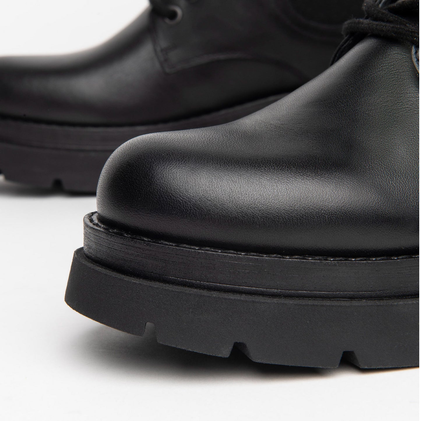 Anfibi NeroGiardini donna pelle nero stringati