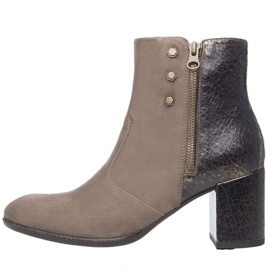 Ankle boots NeroGiardini woman brown suede leather heel