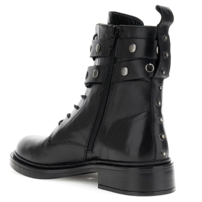 Combat boots CafèNoir woman black leather buckle