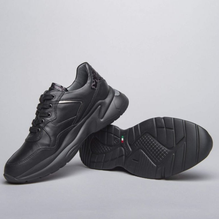 Sneakers Nero Giardini woman black leather animalier studs