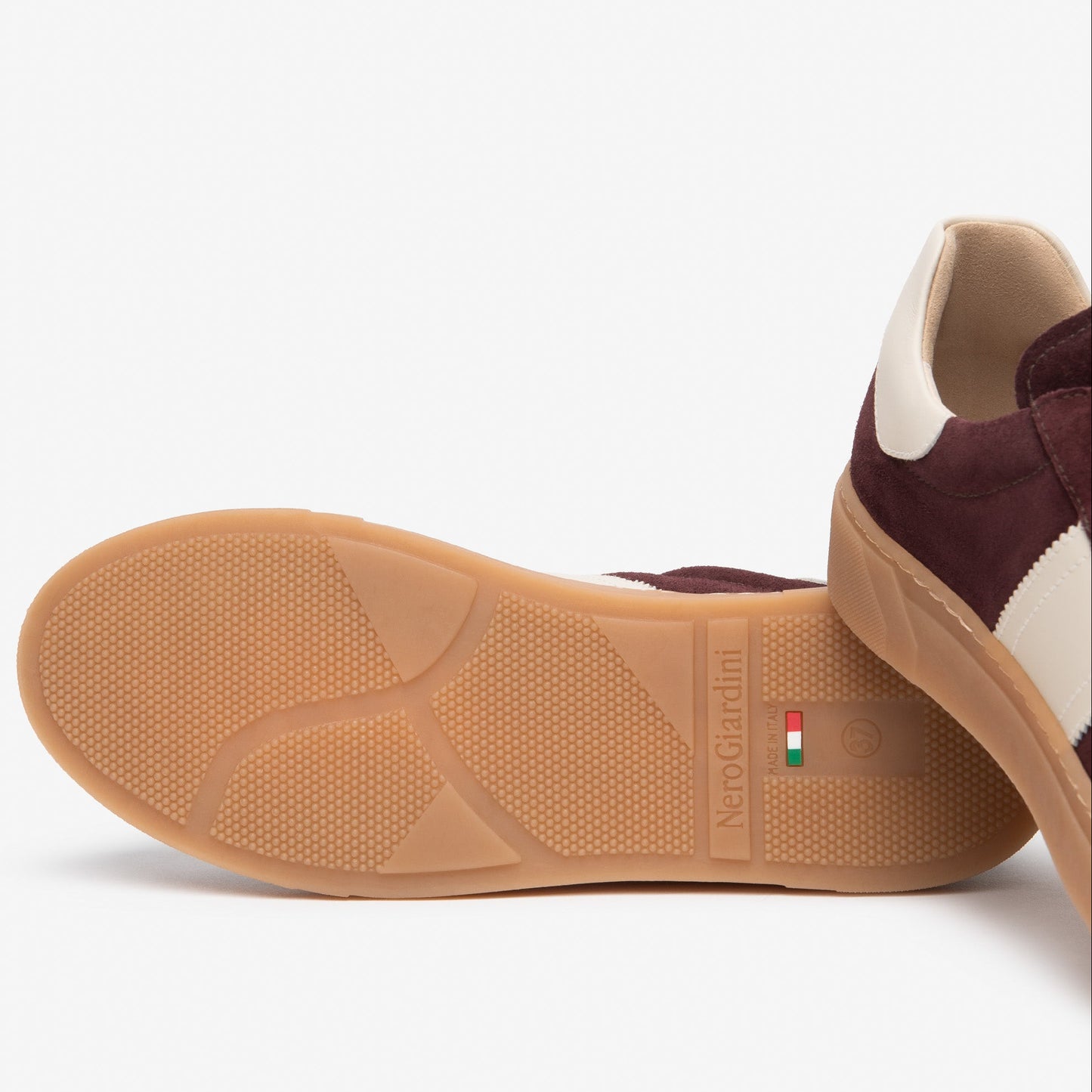 Sneakers NeroGiardini donna pelle scamosciata bordeaux