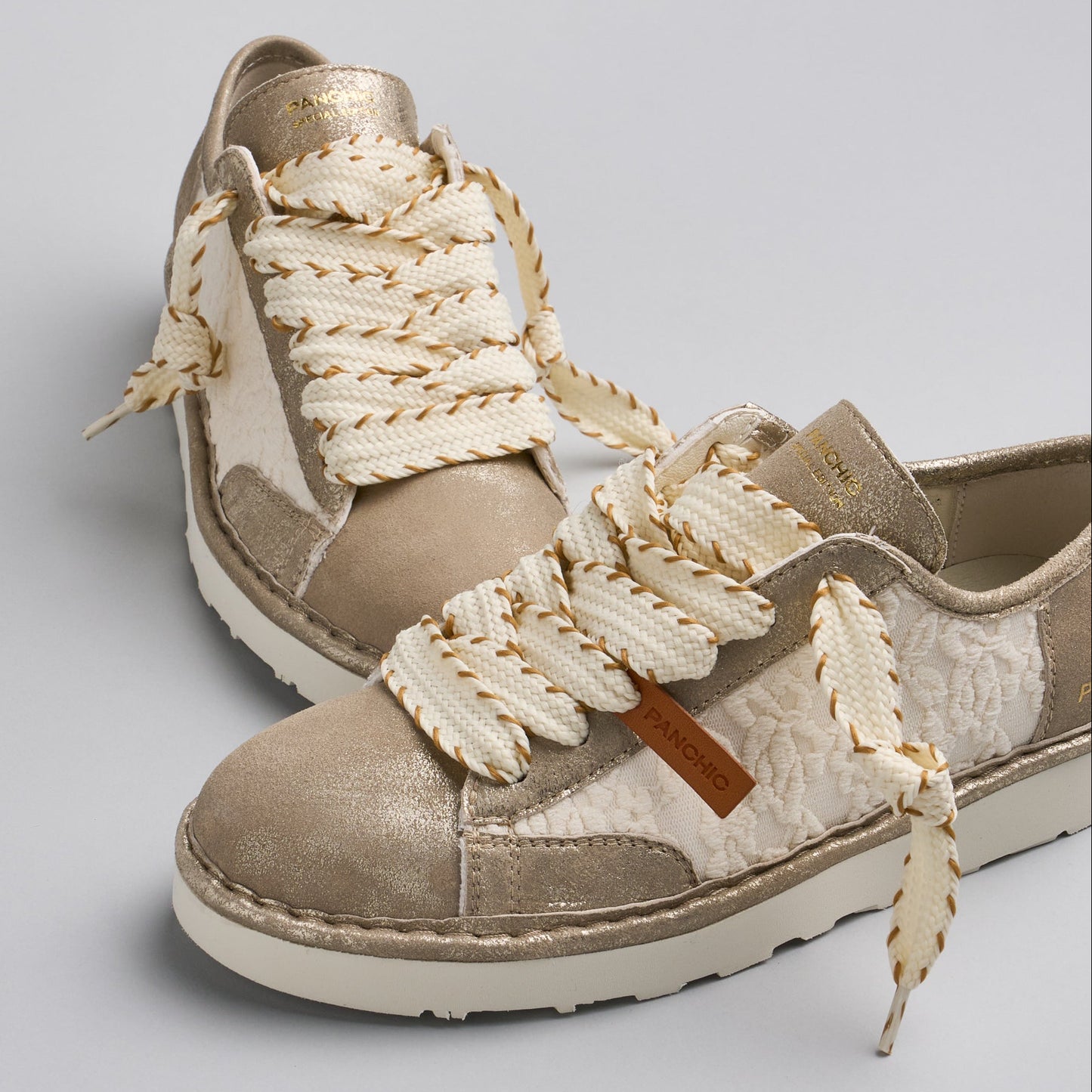Sneakers Panchic woman platinum laminated leather