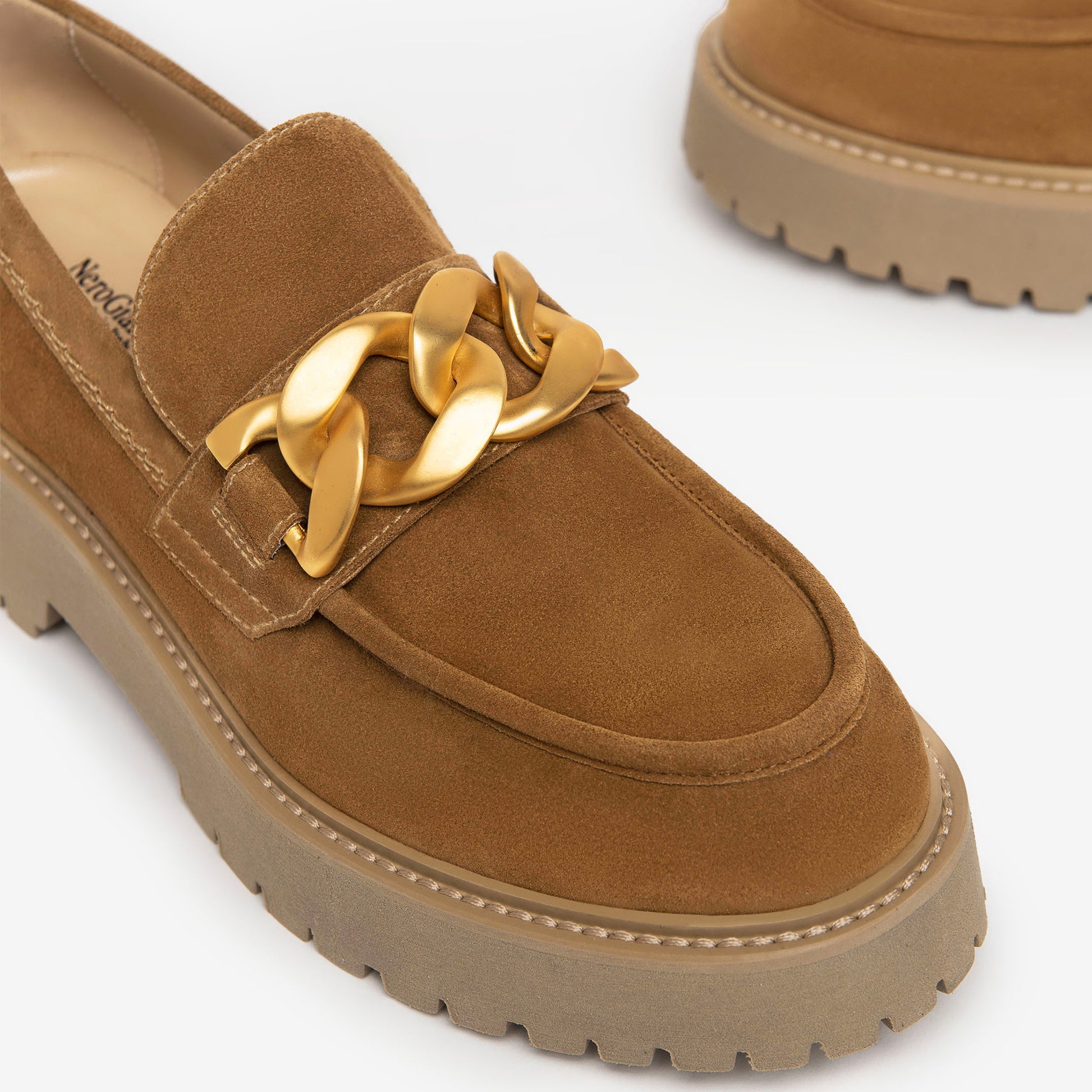 Sneaker in pelle e scamosciato marrone e beige Sneaker in pelle e scamosciato marrone e beige