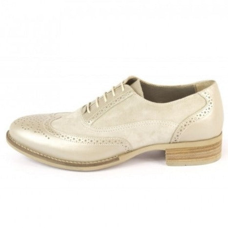 Lace up NeroGiardini women beige leather